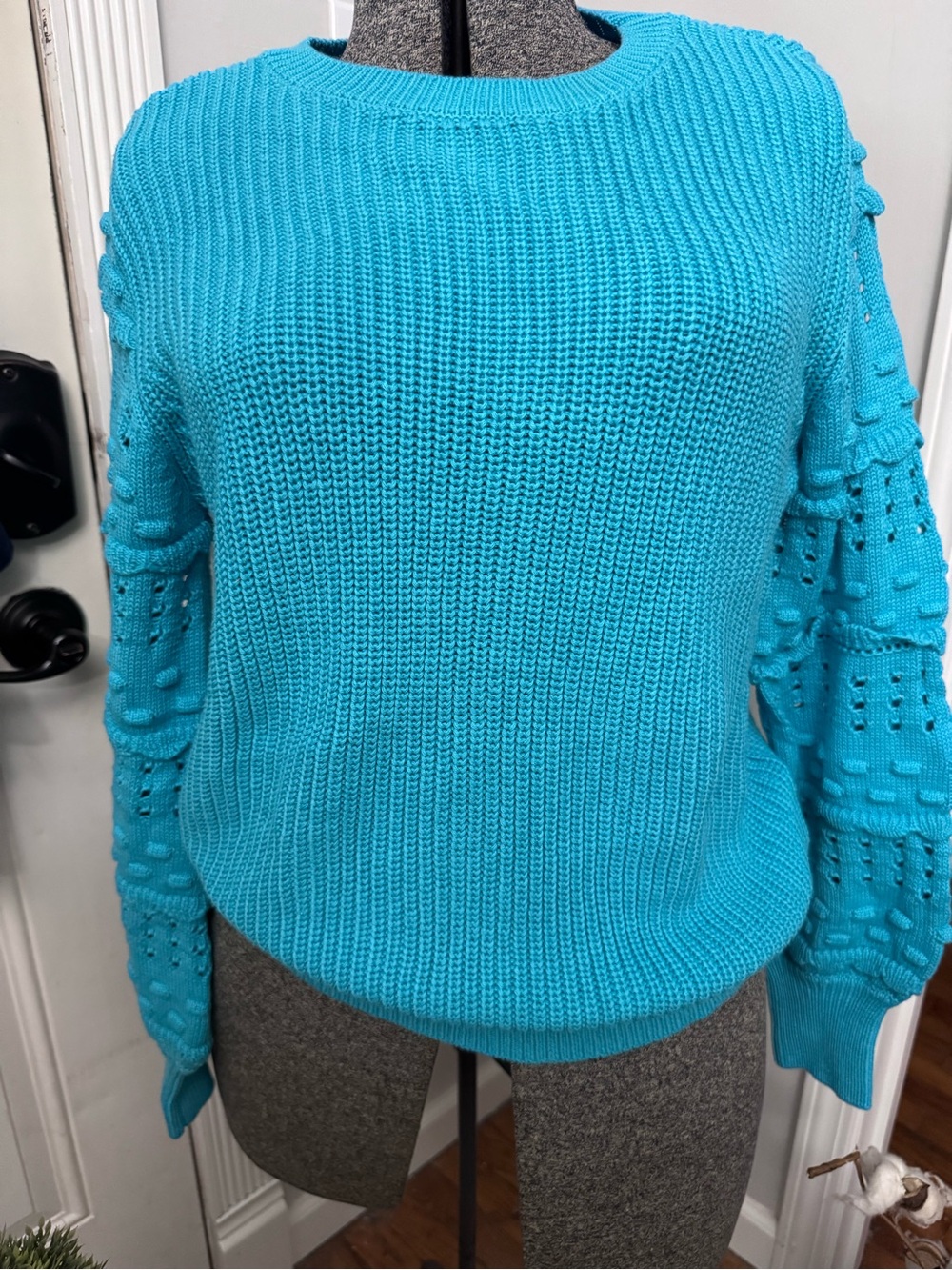 Women’s Turquoise Sweater with Crotchet Detail Sleeve Small NWOT